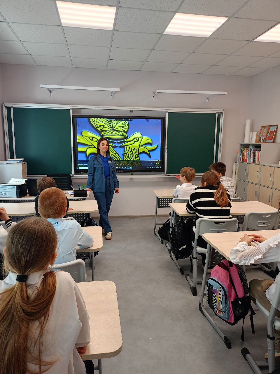 Психолог МЧС провела в нашем Центре профилактическую встречу.