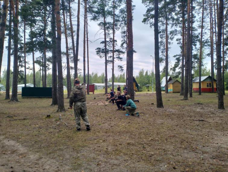 Юные разведчики в деле! 🏕✨.